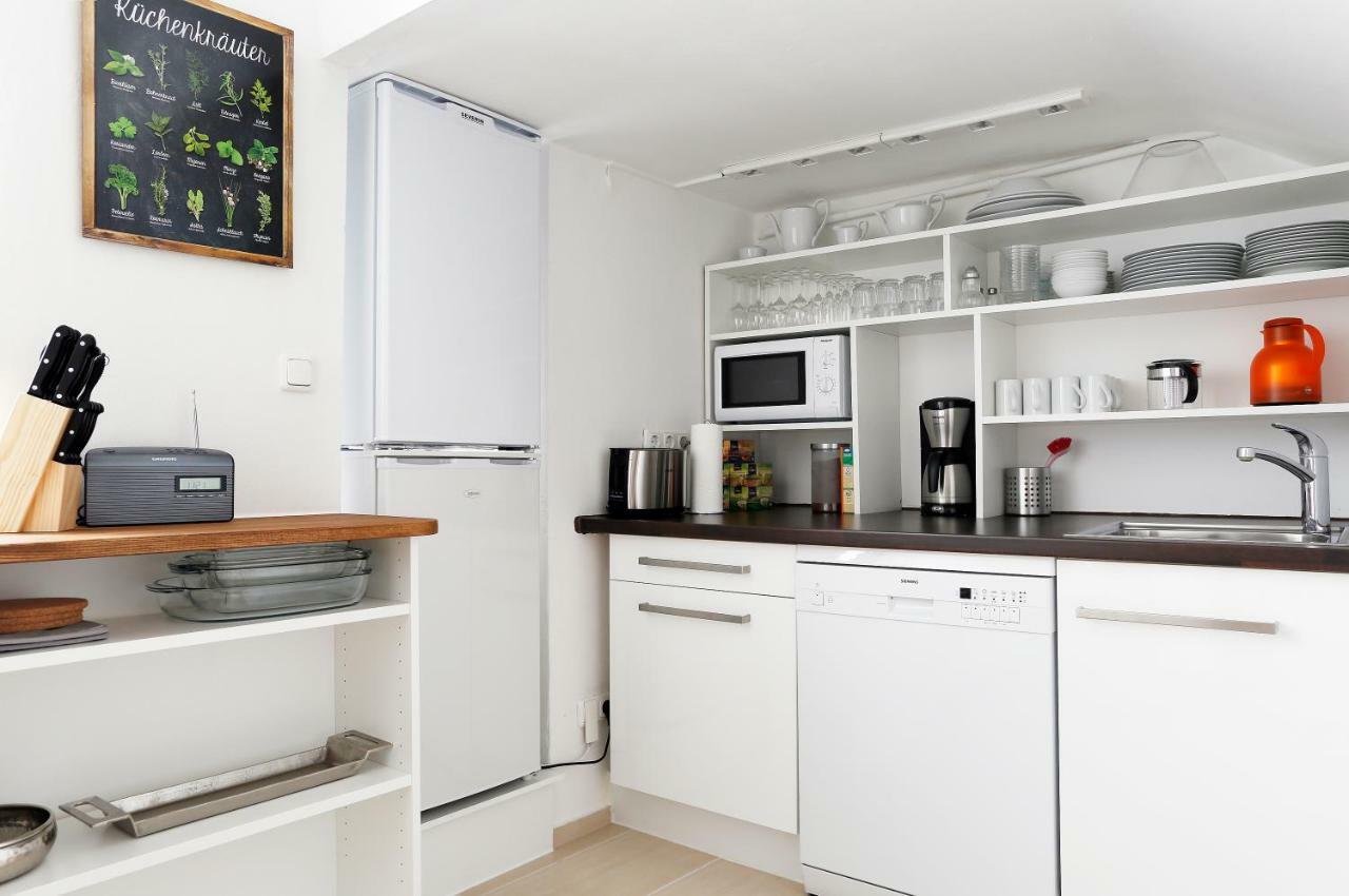 Droy By Rockchair Apartments L Superhost Status L 2 Bedroom Boxspringbeds Next To Center "Kurfuerstendamm" - Cozy Family & Business Flair Welcomes You! Berlin Exterior foto
